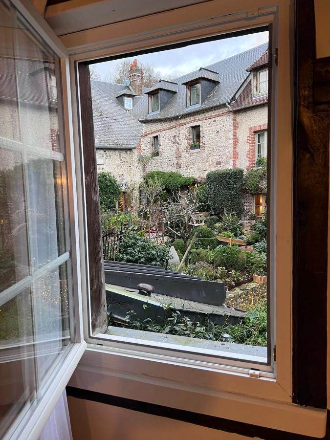 Holiday home Les Maisons D'augustine, Nouvelle Demeure De La Cour Ste Catherine Honfleur